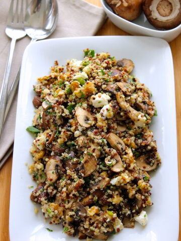 Quinoa-with-Mushrooms-and-Scallions
