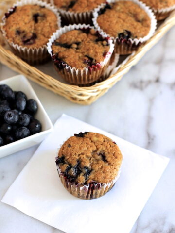 blueberry-banana-muffins